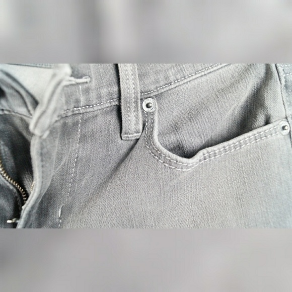 LOFT Modern Skinny Jean - Picture 4 of 5